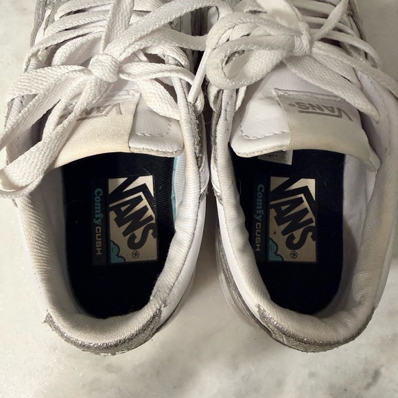 EUC Vans Lowland White/Silver women’s 6 - Picture 5 of 7